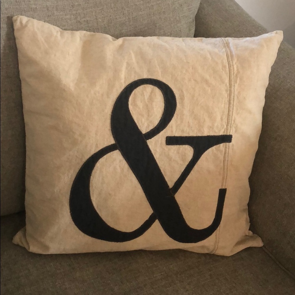 Pottery Barn Ampersand Pillow Sham 20” x 20